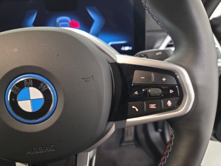 2025 BMW i4 I4 M50 xDrive 544 xDrive Electric 83.9 kWh Auto thumbnail