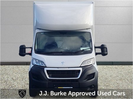 2026 Peugeot Boxer Low Platform Luton Boxer, Floor Cab 335 L3 2.2 165 *ORDER YOUR 261 TODAY* €45,500