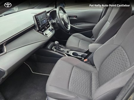 2023 Toyota Corolla LUNA H/B 4DR AUTO €27,900 thumbnail