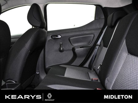 2022 Nissan Micra 1.0T SV €17,990 thumbnail