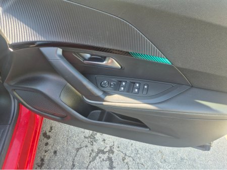 2022 Peugeot 2008 - thumbnail 10