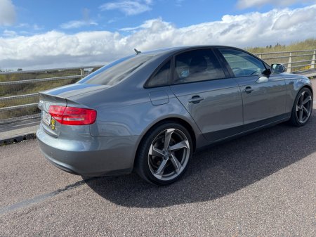 2015 Audi A4 - thumbnail 8