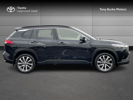 2025 Toyota Corolla CROSS - Save EUR 7,000 - SPORT Model - 1.8 Hybrid - Automatic - EUR 190 Tax // Remote Central Locking // Front Electric Windows // Rear Electric Windows // Electric Mirrors // Heated Mirrors €37,980 thumbnail