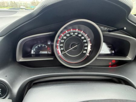 2016 Mazda Mazda3 2.2 D 150PS EXECUTIVE SE 4DR €7,495 thumbnail