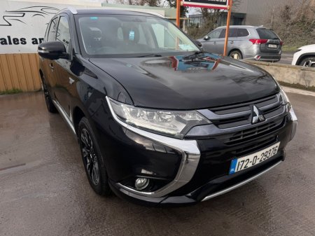 2017 Mitsubishi Outlander - thumbnail 6