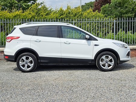 2016 Ford Kuga Commerical Van 2.0 Diesel Zetec Model with large loading in rear and 2 seats in front. €7,500