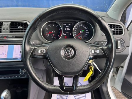 2017 Volkswagen Polo COMFORTLINE 1.0 TSI AUTO // NEW NCT // REVERSE CAMERA // DIAMOND CUT ALLOYS €13,900