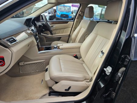 2013 Mercedes-Benz E Class - thumbnail 5