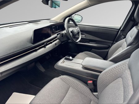 2025 Nissan Ariya - thumbnail 4