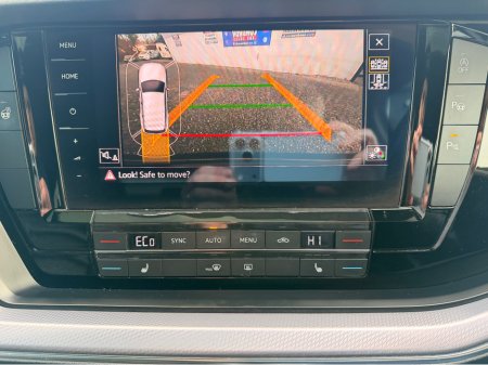 2019 Volkswagen Touareg 3.0 TDI V6 R-LINE  AUTO 285BHP  2 SEAT COMMERICAL ( 191 REG ) €35,600 thumbnail