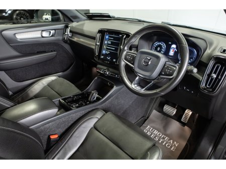 2020 Volvo XC40 - thumbnail 8