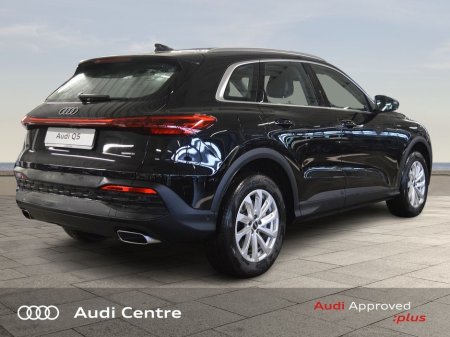 2026 Audi Q5 E-HYBRID 220 KW Q SE €71,387 thumbnail