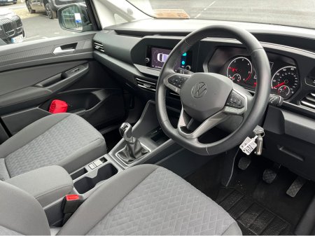 2024 Volkswagen Caddy Wheelchair Accessible SWB manual €36,950 thumbnail