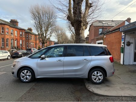 2016 Citroen Grand C4 Picasso 7 Seater, High Spec VTR+ SS, New Nct 01/2028, New Timing Belt, Only 136kms, Bluetooth, Cruise Control, Parking Sensors, A/C, Alloys, Ideal Family Car, Finance Available, Service & Warranty Included, €8,950 thumbnail