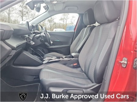 2022 Peugeot 2008 - thumbnail 8