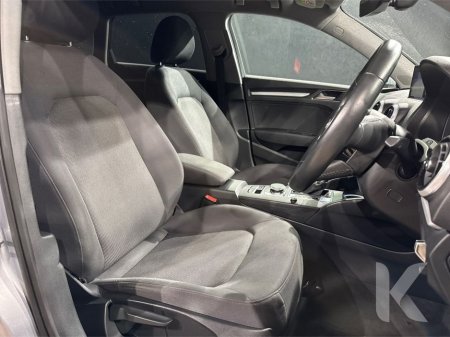 2020 Audi A3 1.4L TFSI AUTOMATIC - REVERSE CAMERA - CRUISE CONTROL €22,450 thumbnail