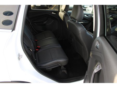 2019 Ford Kuga 1.5TDCi 120PS FWD Titanium €18,950 thumbnail