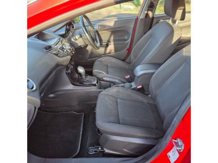 2016 Ford Fiesta 1.25 82PS Titanium €10,450 thumbnail