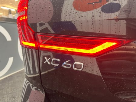 2021 Volvo XC60 €39950 2021 VOLVO XC60 RECHARGE PLUG-IN HYBRID T8 AWD 2.0 AUTOMATIC / CRUISE CONTROL / 360° CAMERA / ELECTRIC MEMORY & HEATED SEAT / PANORAMIC SUNROOF / APPLE CARPLAY €39,950 thumbnail