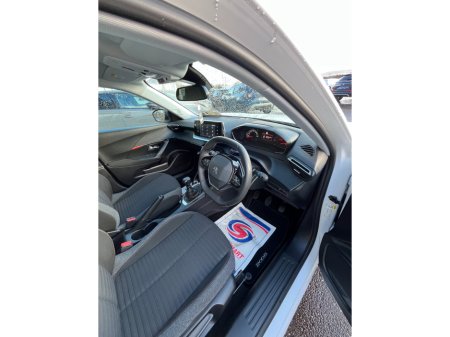 2023 Peugeot 2008 1.5 BlueHDI 110bhp Active €26,750 thumbnail