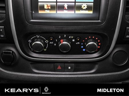 2021 Renault Trafic LL30 ENERGY DCI 145 Sport EX Vat. €21900 inc €17,878 thumbnail