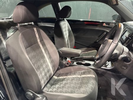 2018 Volkswagen Beetle 1.2 AUTOMATIC - ALLOY WHEELS - MULTI FUNCTION STEERING WHEEL - HEATING / AC CONTROLS - REVERSE CAMERA €17,950 thumbnail