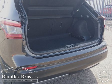 2018 Nissan Qashqai - thumbnail 12