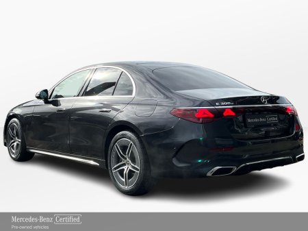 2024 Mercedes-Benz E Class - thumbnail 4