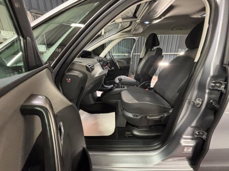 2019 Citroen C4 Picasso - thumbnail 17