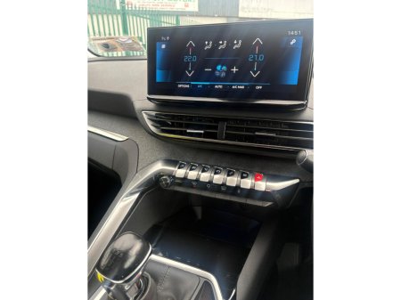 2023 Peugeot 5008 FL ALLURE 1.5 BLUE HDI 13 130 6.3 €36,950 thumbnail