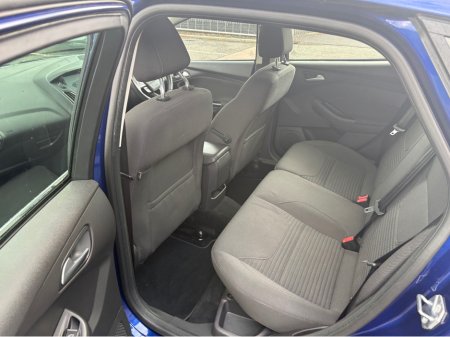 2016 Ford Focus - photo 7