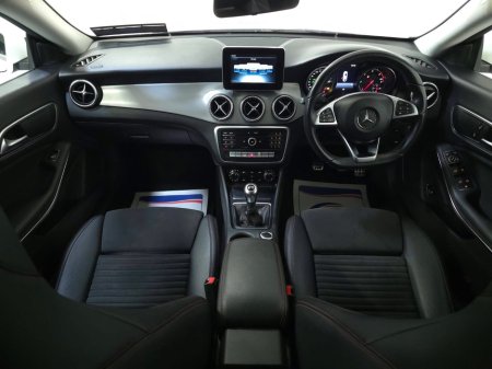 2018 Mercedes-Benz CLA Class CLA 180 D AMG LINE €22,950 thumbnail