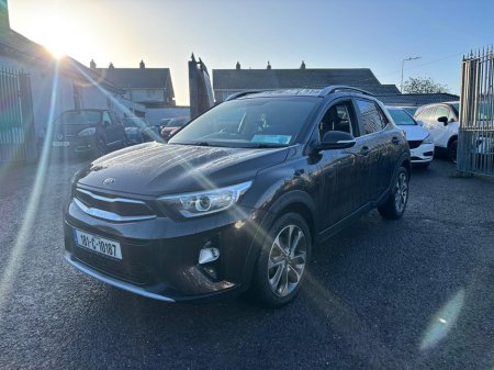 2018 Kia Stonic K2 5DR  LOW  MILEAGE  FULL  SERVICE  HISTORY thumbnail