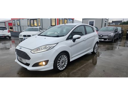 2016 Ford Fiesta automatic titanium/zetec s 1.0 eco very low kms €10,950 thumbnail