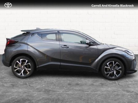 2023 Toyota C-HR Hybrid Sport €28,950