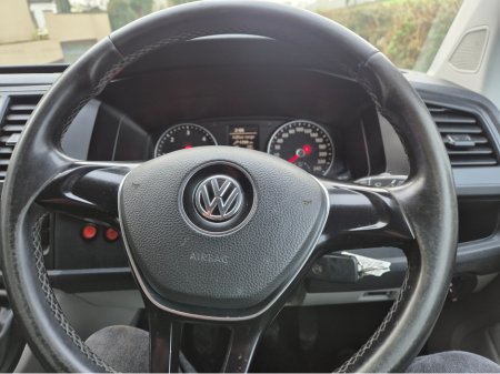 2017 Volkswagen Transporter T6 PVS T 2800KG TD TDI 102HP MANUAL 5SPEED €15,950 thumbnail