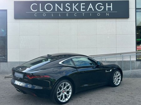 2019 Jaguar F-Type P300 R-DYNAMIC 300PS, STUNNING COLOUR COMBINATION €49,990