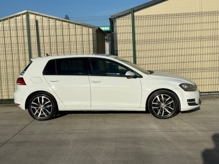 2013 Volkswagen Golf 1.4 TSI 140HP HIGHLINE €10,950 thumbnail