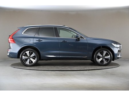 2023 Volvo XC60 - thumbnail 11