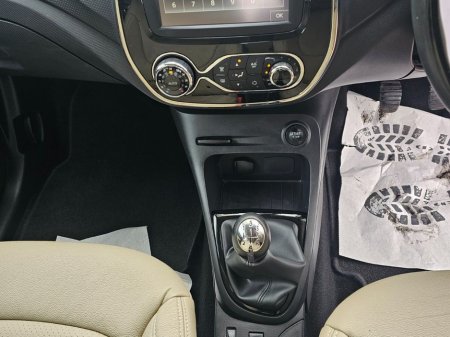 2016 Renault Captur - thumbnail 17