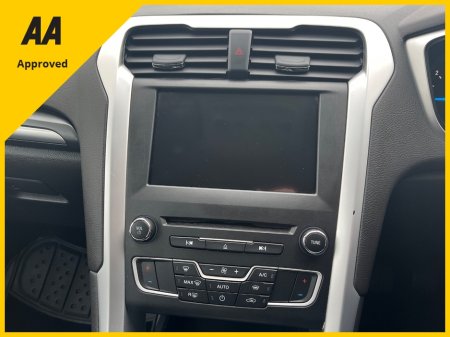 2016 Ford Mondeo - thumbnail 18