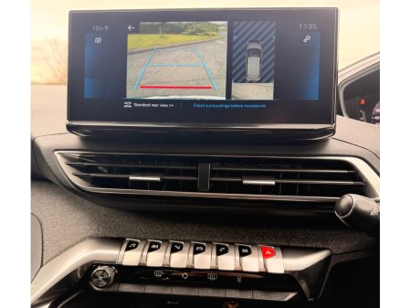 2022 Peugeot 3008 - thumbnail 16