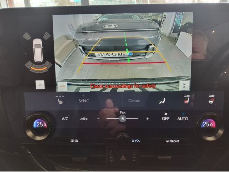 2023 Lexus NX 450 h+ - thumbnail 13