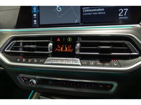 2021 BMW X5 xDrive45e M Sport €49,950 thumbnail