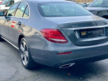 2019 Mercedes-Benz E Class - thumbnail 13