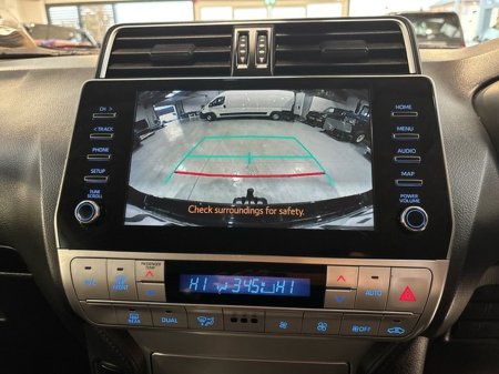 2022 Toyota Landcruiser BUSINESS VAT €58,495 thumbnail