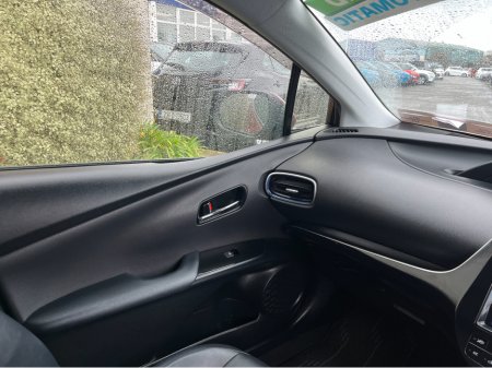 2018 Toyota Prius TOURING SELECTION AUTOMATIC 1.8 HYBRID PETROL //HIGH SPEC//FULL LEATHER HEATED SEATS//HEAD UP DISPLAY//ADAPTIVE CRUISE CONTROL//REVERSE CAMERA// €16,950 thumbnail