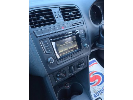 2015 Volkswagen Polo TRENDLINE 1.0 60HP MANUAL 5SPEED 5DR €10,950 thumbnail