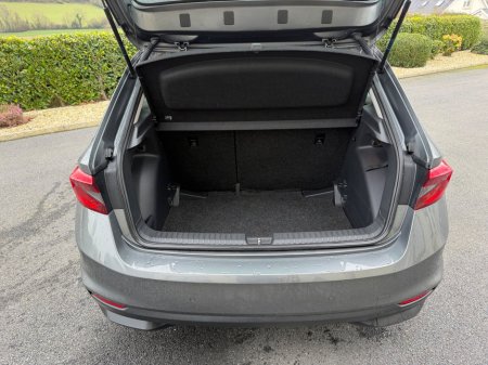 2023 Skoda Fabia 1.0 MPI 65HP AMBITION €17,450 thumbnail