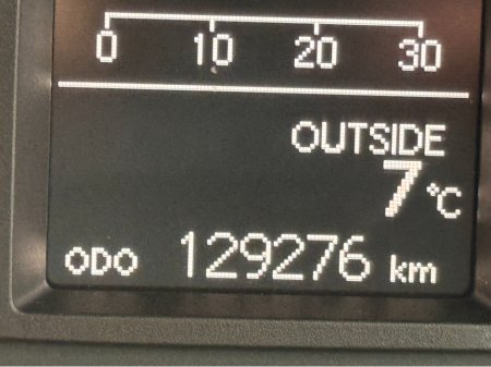 2016 Toyota Corolla - thumbnail 16